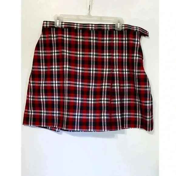 SchoolBelles plaid uniform skirt with pockets shorts under juniors size 36 or 14 - Picture 1 of 5